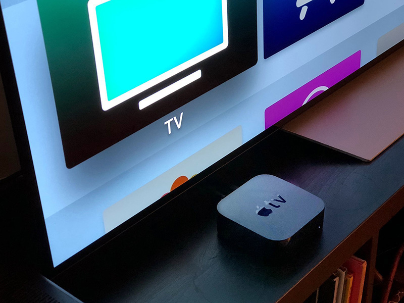 Apple TV chuyển tín hiệu trực tiếp ra màn hình TV
